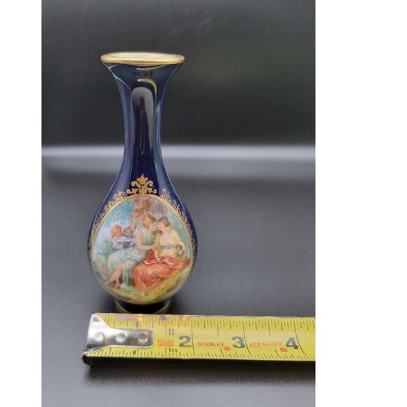 Vintage Limoges Porcelain Bud Vase France Cobalt Blue Gold 5" - Picture 9 of 9